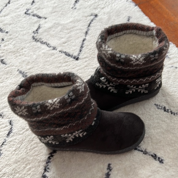 Slippers with hard sole - Picture 2 of 4